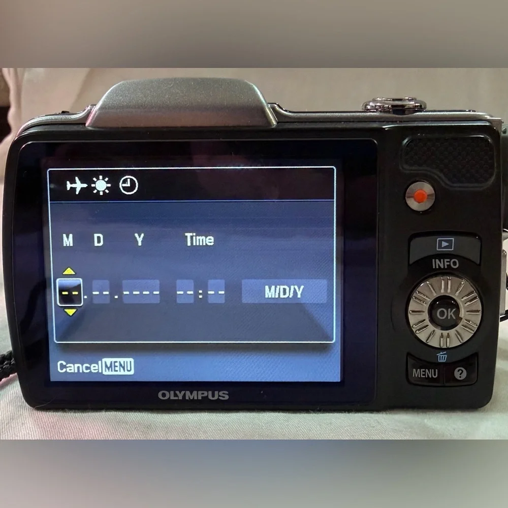🔥Olympus SZ-10 Silver 14.0MP digital compact camera🔥 WORKING -TESTED